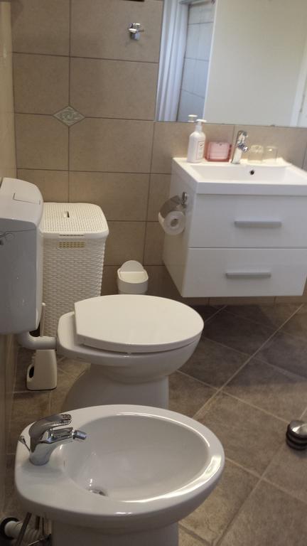 Abba Apartment Sveti Lovreč Pazenatički Екстериор снимка
